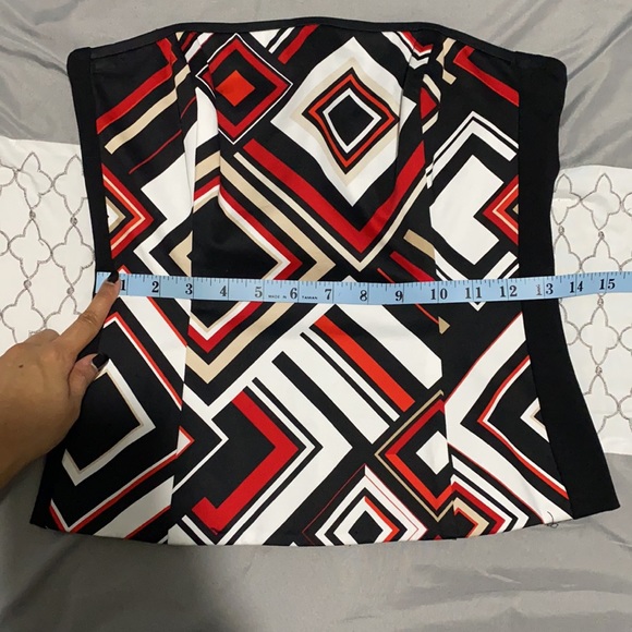 White House Black Market Red & Black Geometric Corset Bustier Top - Picture 6 of 9